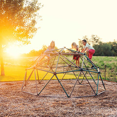KIDS OUTDOOR CLIMBING DOME 5 Ft. X 10 Ft. Steel