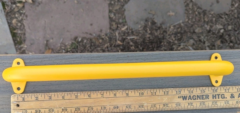 New Yellow Metal Playground Safety Handle 17″,Outdoor Swing Set Grab Bar+4Screws