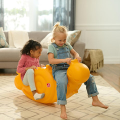 Step2 Seesaw Snail Kids Teeter Totter, Indoor/Outdoor Rocking Rider Toy, Fits 2