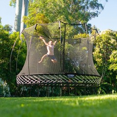 Springfree Trampoline Kids Outdoor Medium Oval 8 x 11′ Trampoline with Enclosure