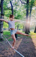 ZenMonkey Slackline Kit with Tree Guards, Fabric Carrying Bag and Instructio…