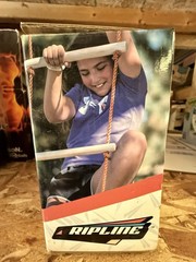Ripline 8′ Ninja Climbing Polyethylene Rope Solid Wood Ladder NIB NOVI-B