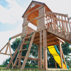 Backyard Discovery Malibu Cedar Swing Set FREE SHIPPING USA