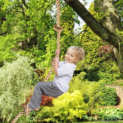 Climbing Rope for Kids, 8.2 FT Long with 4 Knotted Steps, Playground Accessories