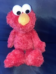 Hasbro #C0923 *Tickle Me Elmo* Plush Toy – Red 2016 Sesame Street Fisher Price