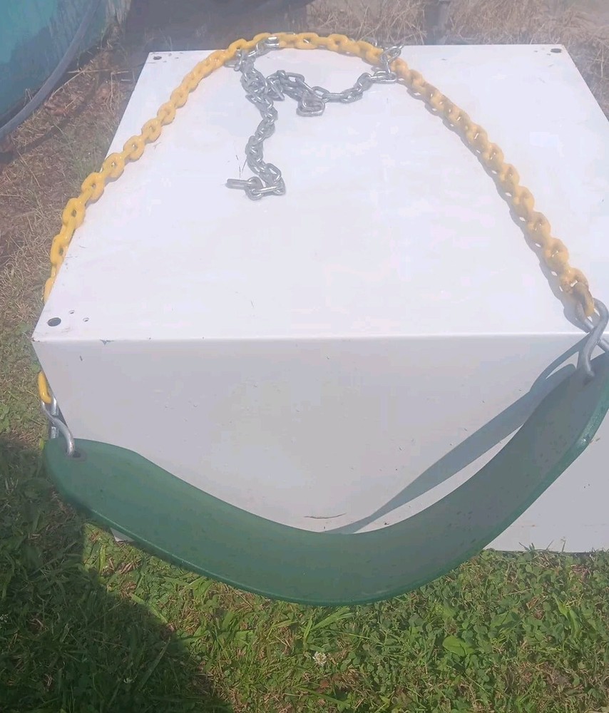 (04-0002) Deluxe Swing Belt-Green with Yellow Coated Chains-225 Weight Limit