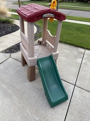 Step2 Naturally Playful Lookout Treehouse Toddler Climber with Slide