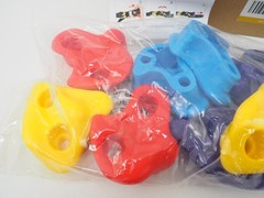NEW! TOPNEW 12pcs Ninja Tree Climbing Holds Multi-Color w/ 6 Ratchet Straps