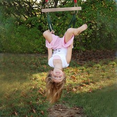 Playground Children’s Wooden Trapeze Swing Bar with Plastic Gym Rings Swing S…