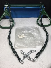 Durable Green Gorilla Play Sets 17” Rubber Coated Link Chain Trapeze Bar w/Rings