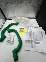 (1 pair) Gorilla Playsets Plastic Safety Handles 07-0005 Green