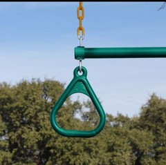 Jungle Gym Kingdom Trapeze Swing Bar with Heavy Duty Chain & Locking Carabiners