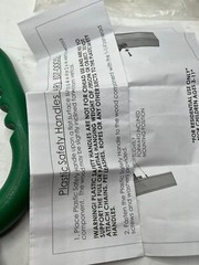 (1 pair) Gorilla Playsets Plastic Safety Handles 07-0005 Green