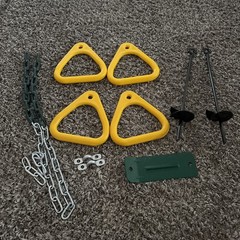 Playstar 4 Yellow Gym Rings, Chains- 21”, 2 Anchors. All NEW WO Tags
