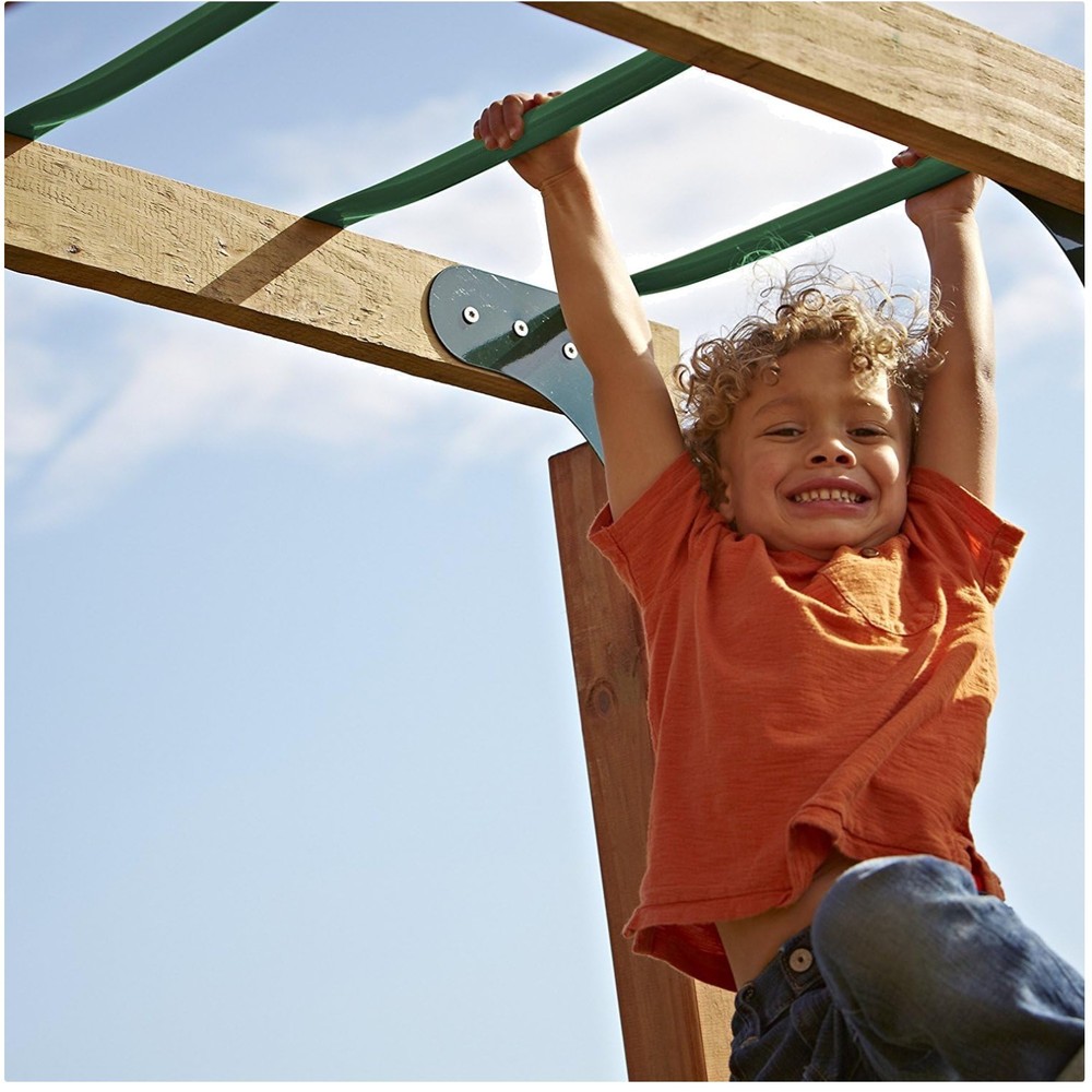 Metal Monkey Bars Kit with 6 Rungs, Green