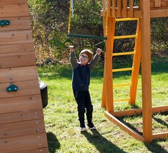 Eastern Jungle Gym Trapeze Bar and Gym Rings | Large Trapeze Bar