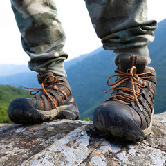 2 Pair round Wave Shape Non Slip Heavy Duty and Durable Outdoor Climbing Shoelac