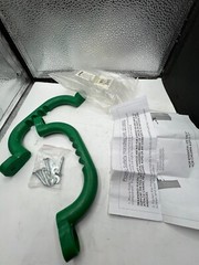 (1 pair) Gorilla Playsets Plastic Safety Handles 07-0005 Green