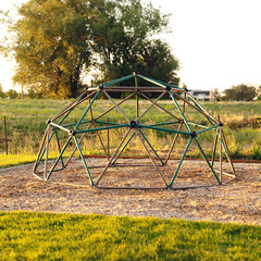 KIDS OUTDOOR CLIMBER DOME w/Inner Tent 5 Ft. X 10 Ft. Steel Green and Brown
