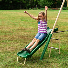 Superdisc Swing Set with Superdisc Swing. 5 User Capacity, Easy Assembly, Metal