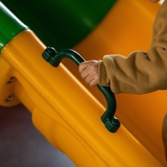 Green Plastic Safety Grab Handles Set, Kids Outdoor Play House Hand Grip Bars