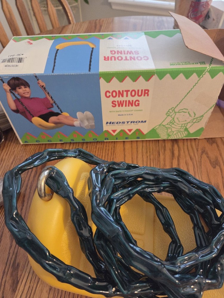 Vintage Hedstrom Contour Swing Yellow with S hooks