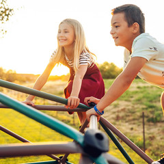 KIDS OUTDOOR CLIMBING DOME 5 Ft. X 10 Ft. Steel
