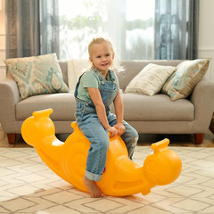 Step2 Seesaw Snail Kids Teeter Totter, Indoor/Outdoor Rocking Rider Toy, Fits 2