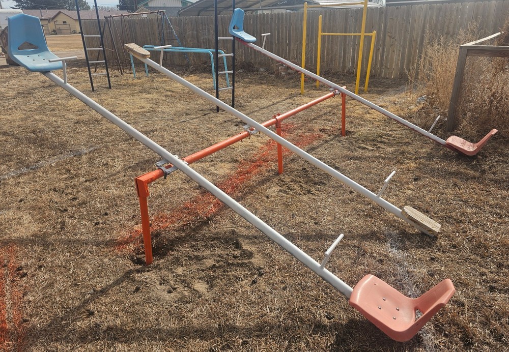 Vintage Teeter Totter Seesaw Six Kid 12 Foot School Playground Equipment