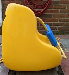 1983 Little Tikes Yellow Swing Toddler Child Outdoor Hanging Plastic Swingset