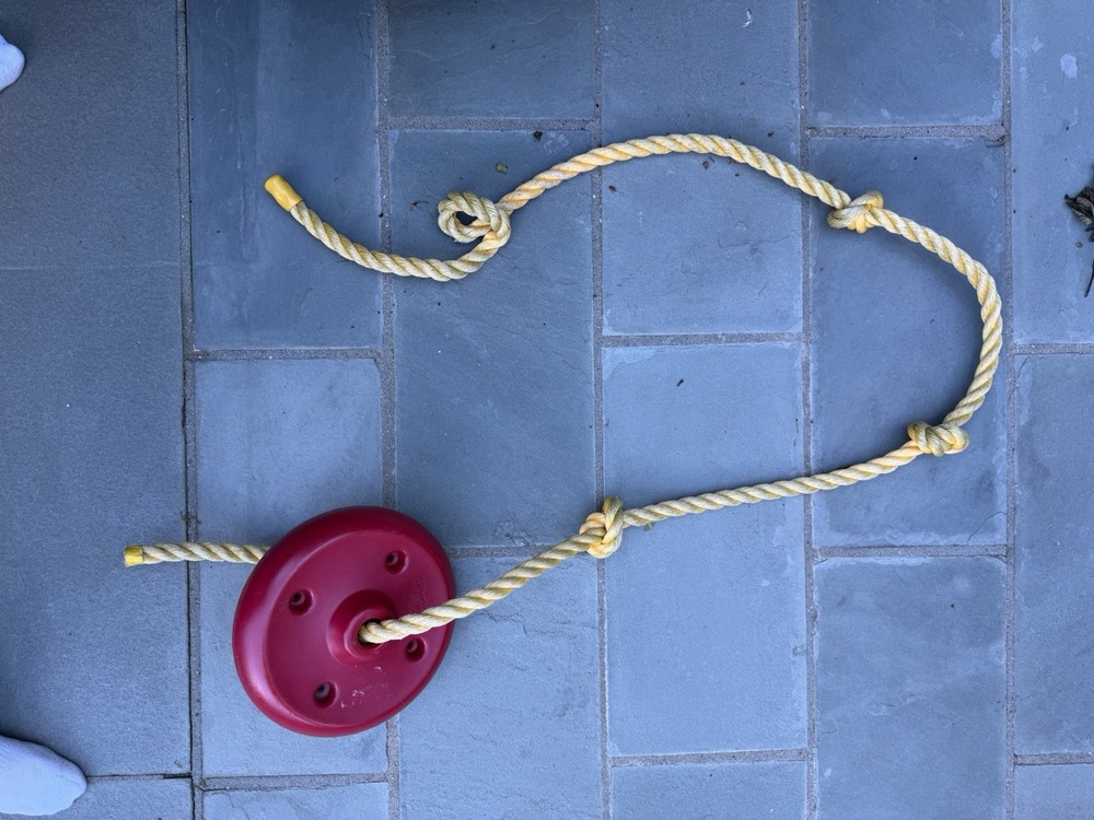 Rainbow Play Systems Knotted Rope With Disc Platform Swing